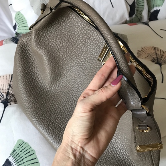 Burberry Ledbury Shoulder Handbag 10% OFF applied! - Picture 6 of 6